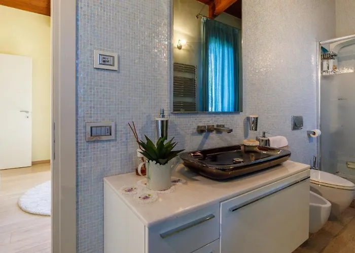 Alais 8, Emma * 리미니