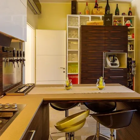 Alais 8, Emma * Rimini