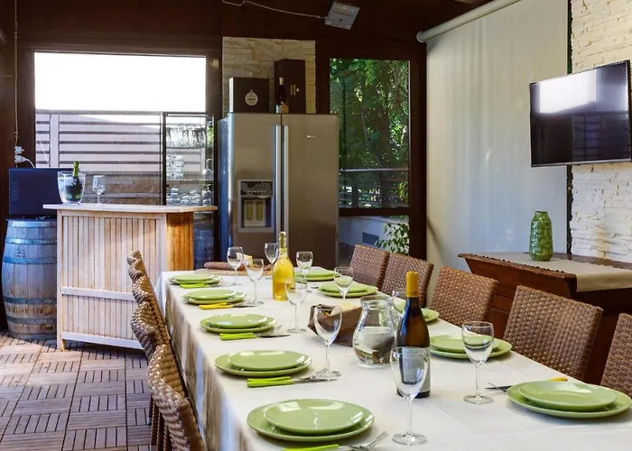 Alais 8, Emma Willa Rimini