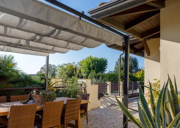 Alais 8, Emma * Rimini